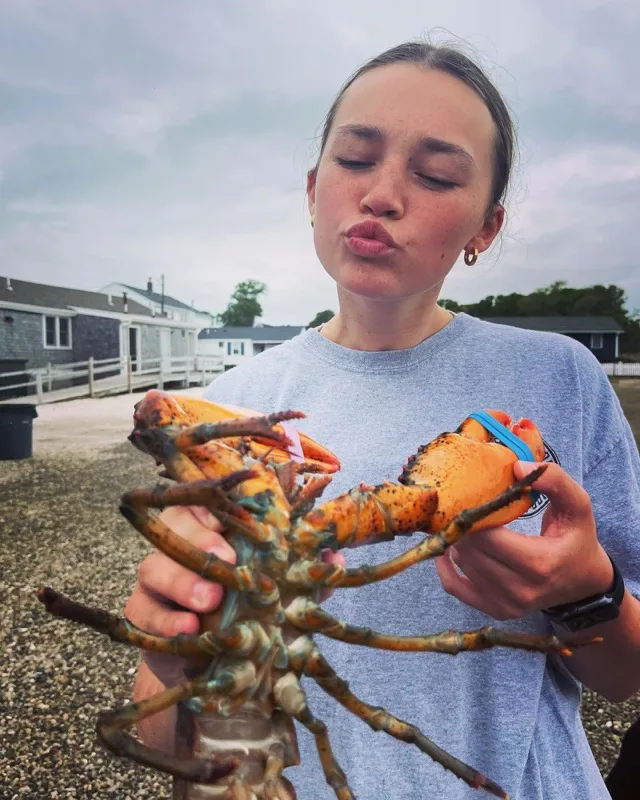 Having fun with a lobster